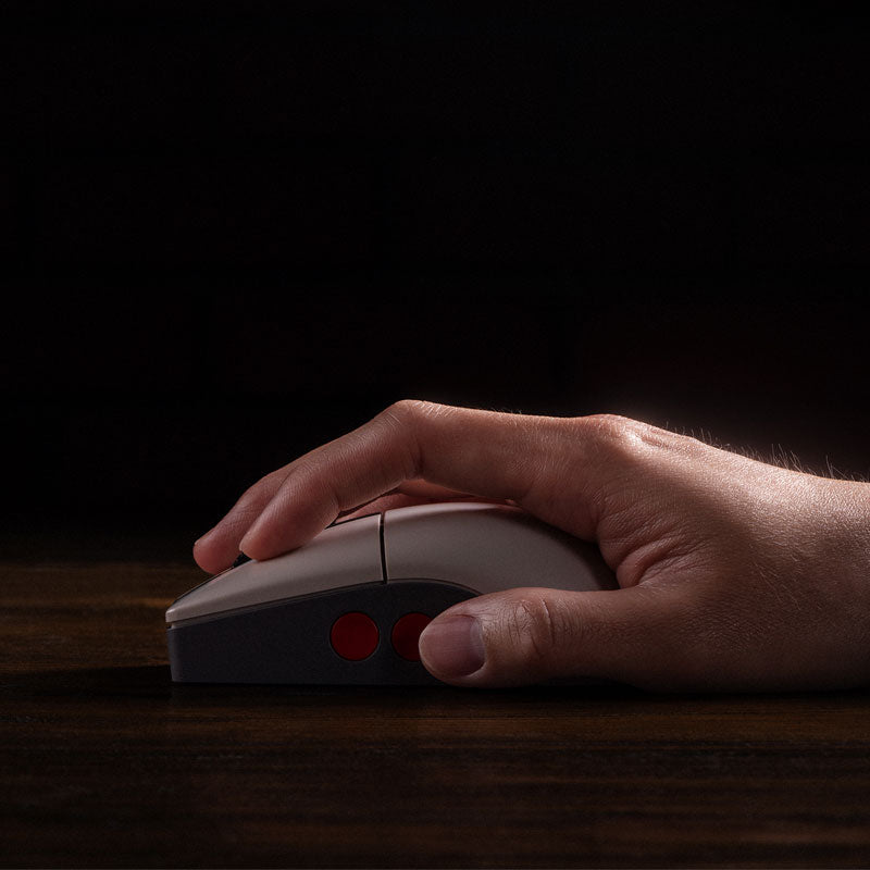 8BitDo Retro R8 Mouse - N Edition (Ships on May 22th 2025)