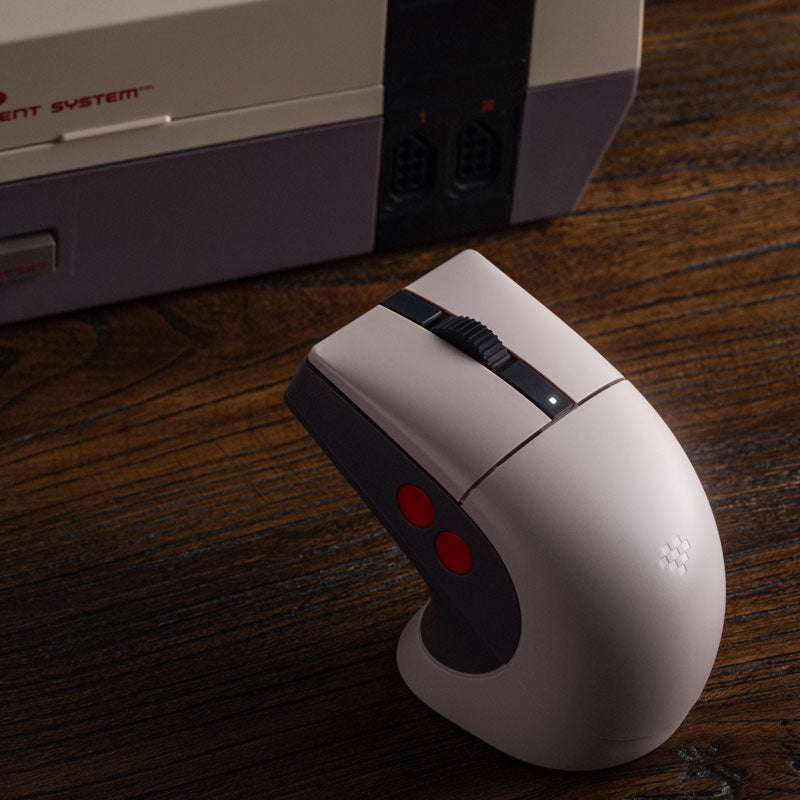 8BitDo Retro R8 Mouse - N Edition (Ships on May 22th 2025)
