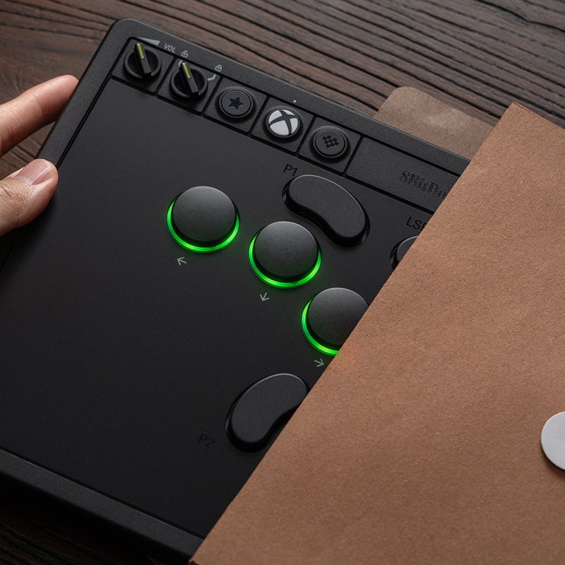 8BitDo Arcade Controller for Xbox (Ships on Jul 15th 2025)