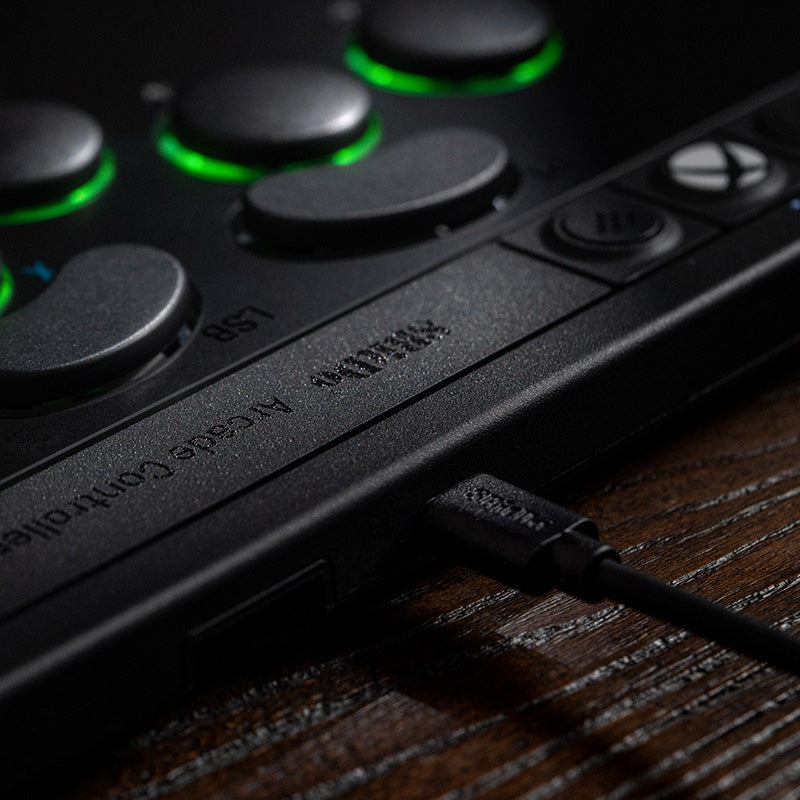 8BitDo Arcade Controller for Xbox (Ships on Jul 15th 2025)