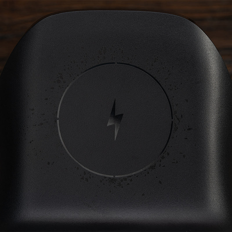 8BitDo Ultimate Charging Dock for XBOX Controllers – Gears of War: E-Day (Ships on Oct 9. 2026)